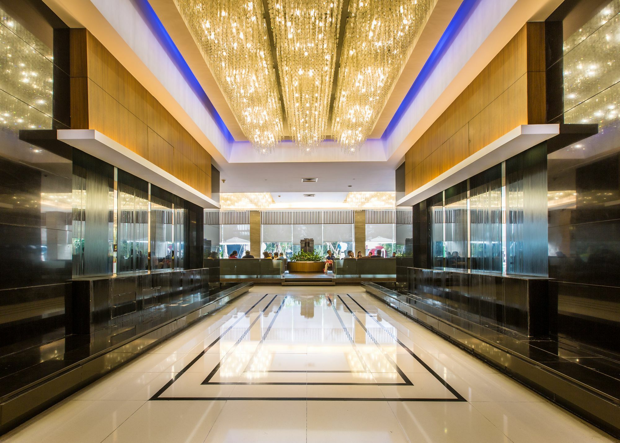 Holiday Inn Express Manila Newport City, An Ihg Hotel Paranaque City Exterior photo